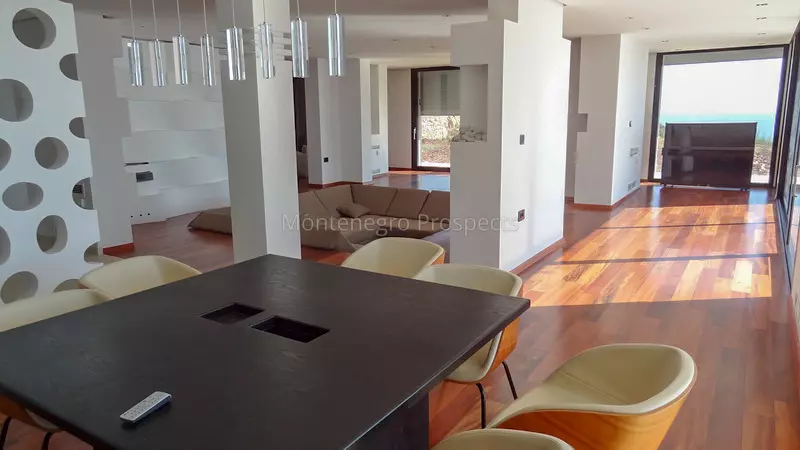 Fantasticna moderna vila u krimovici 7318 12