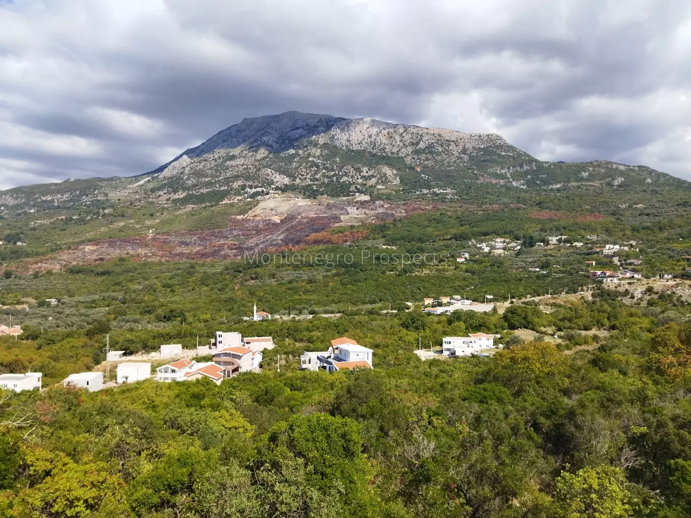 Plac na prodaju j1057 6