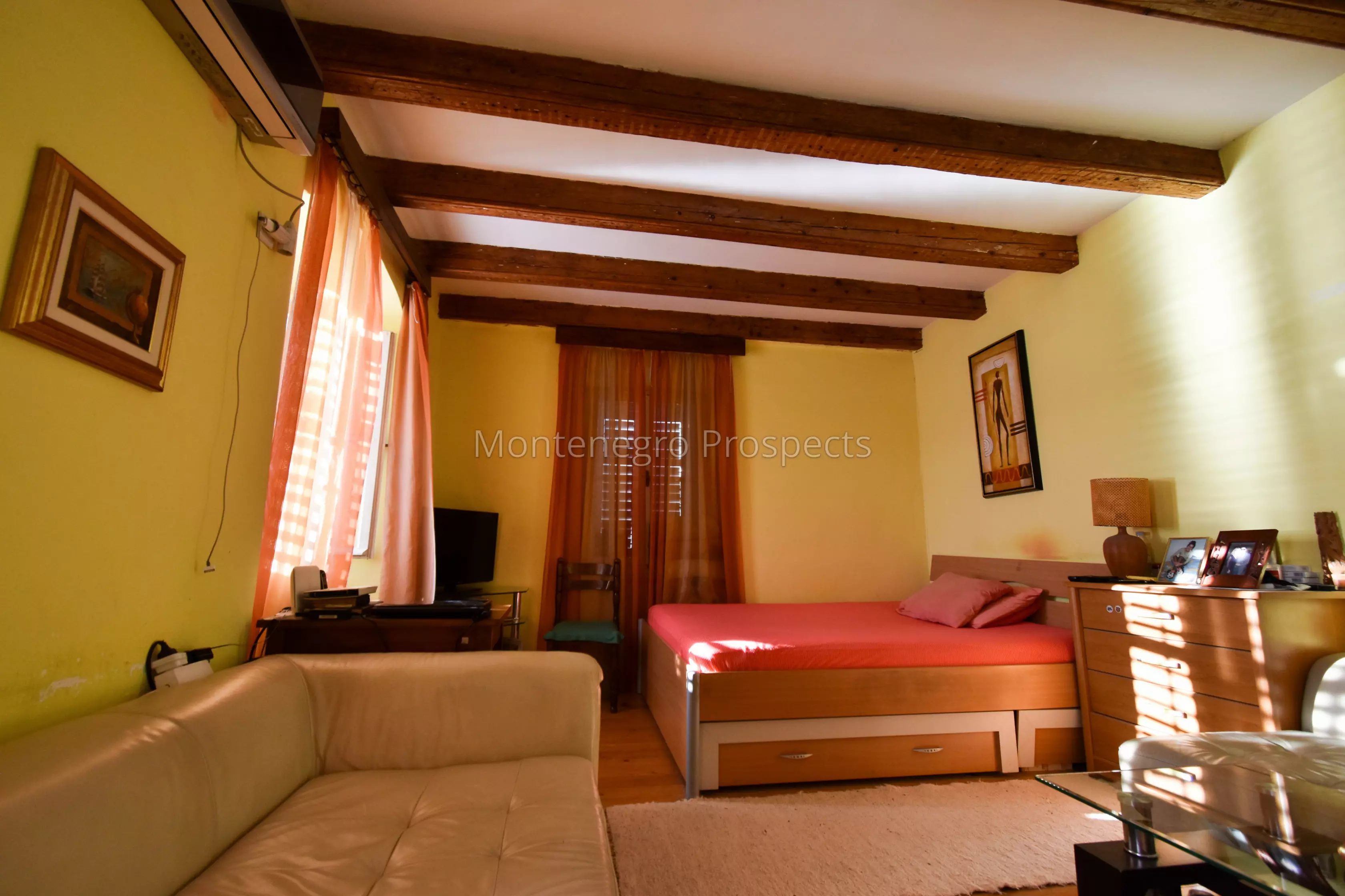 House for sale 13450 8