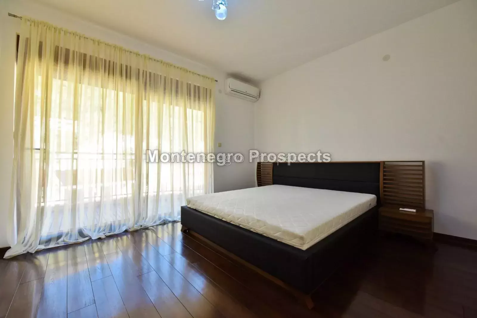 Novye kvartiry v petrovac 300m ot morya i plyazha 1660 8 1600x1067.jpg