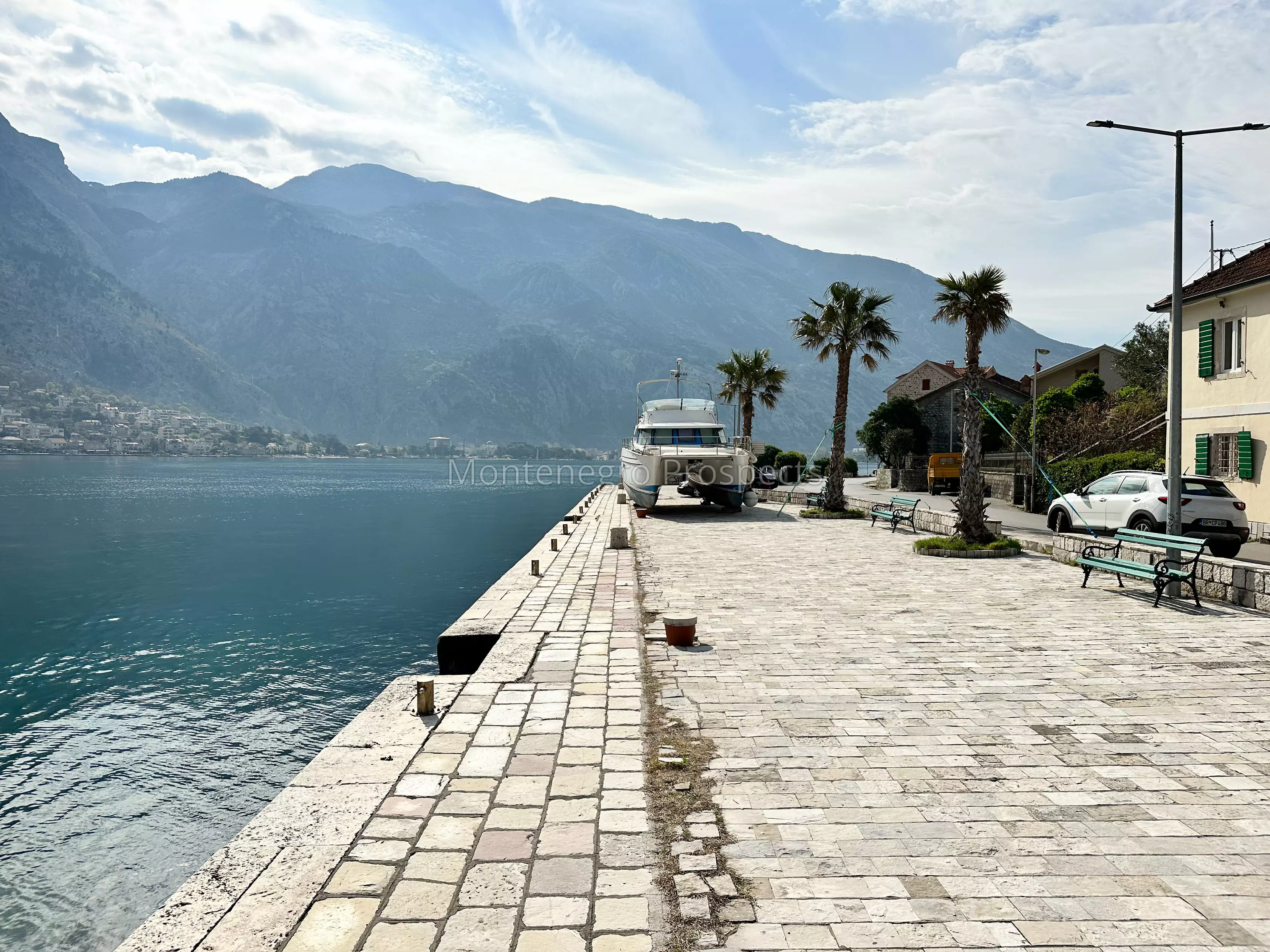 Stone house waterfront 13704 17
