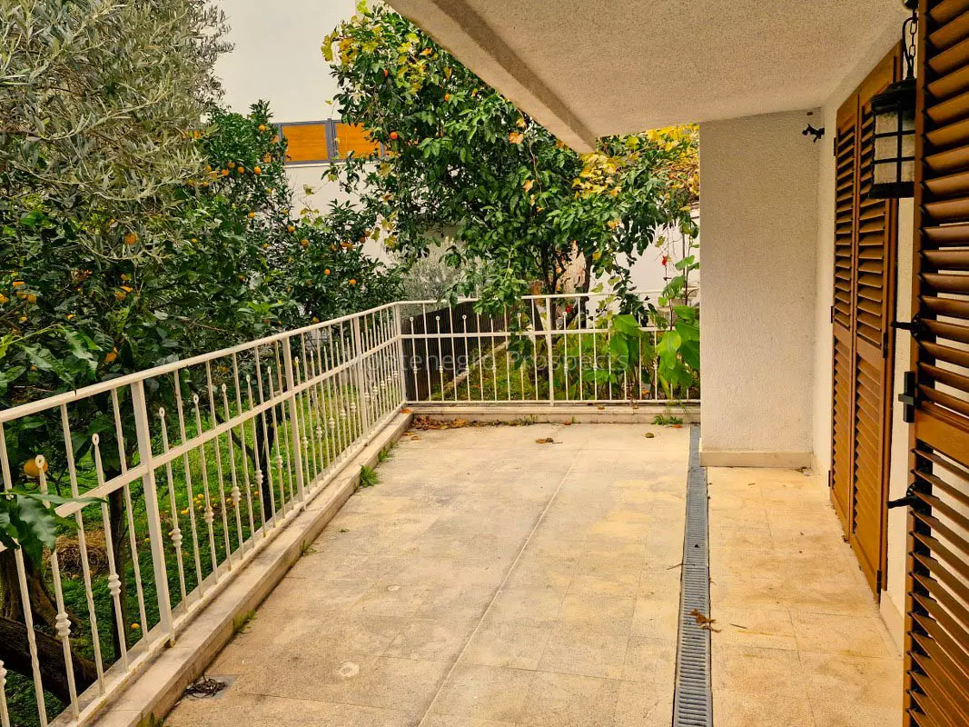 12665 townhouse becici 26 1067x800