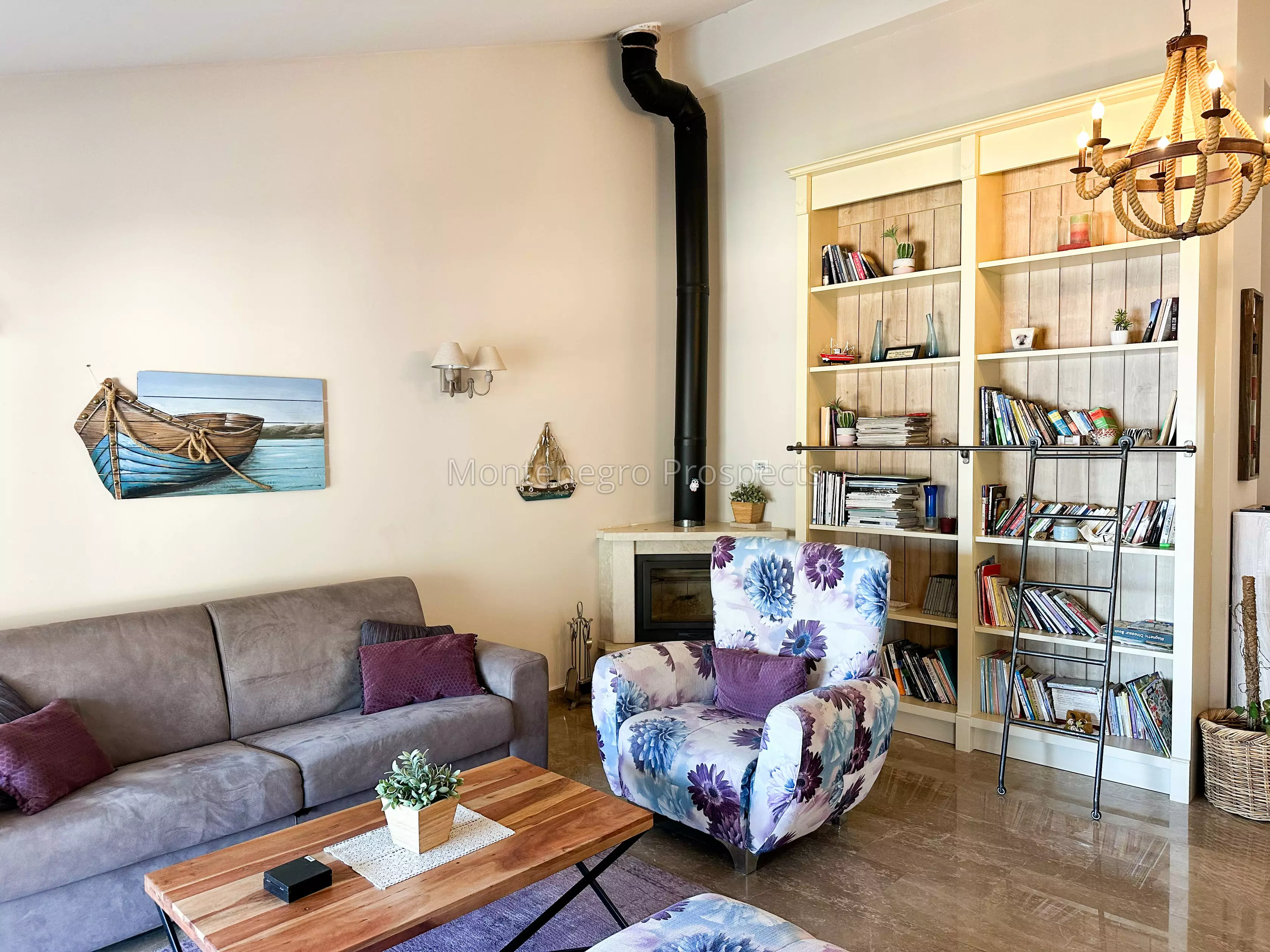 Apartments for sale 13770 43