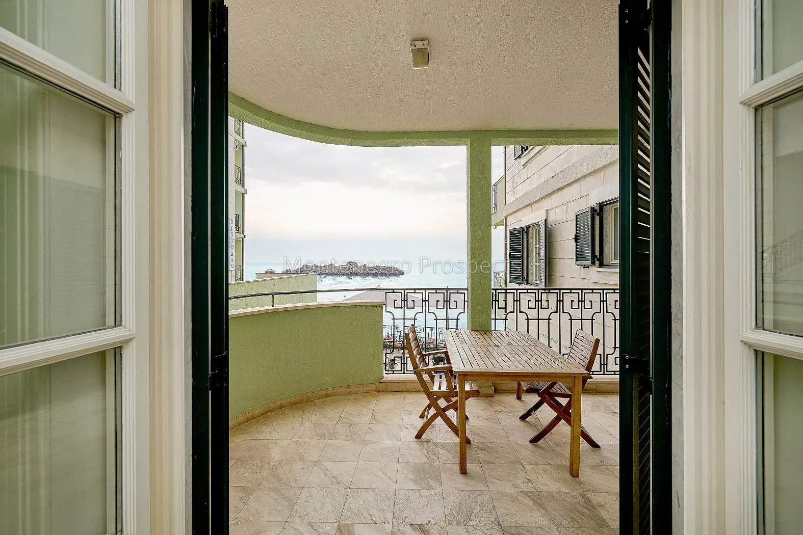 Apartment for sale sveti stefan 19 1575x1050
