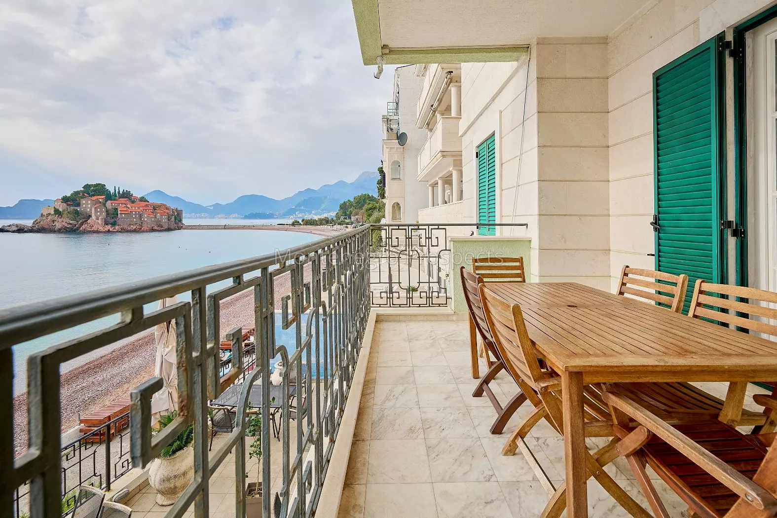 Apartment for sale sveti stefan 37 1575x1050