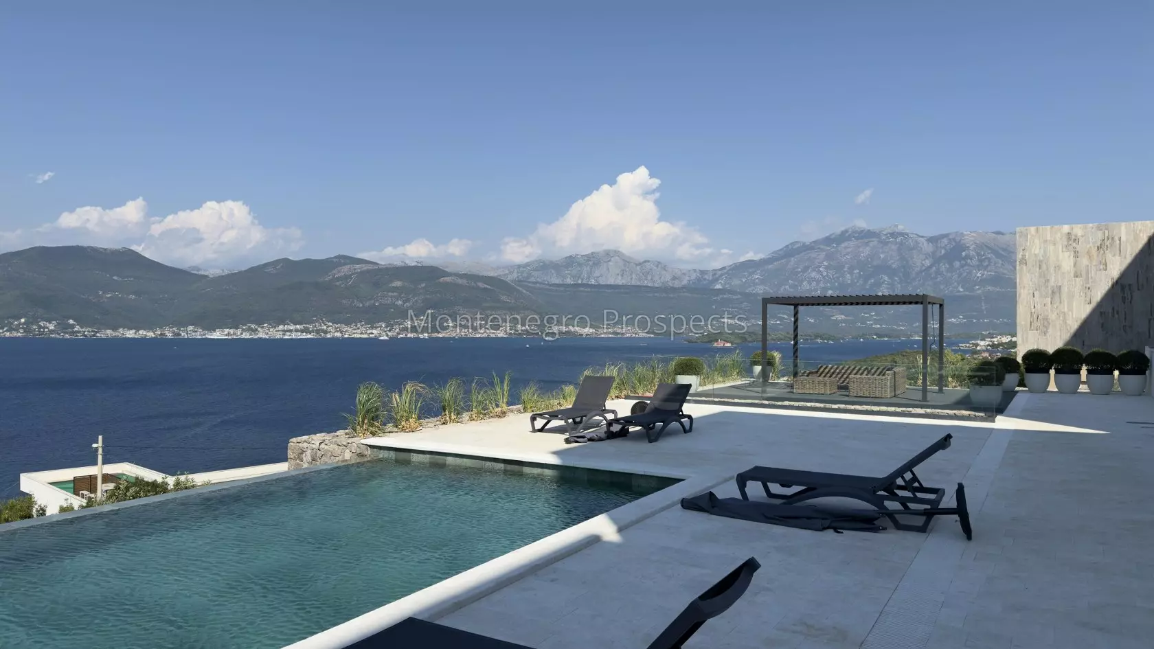 14075 modern apartments in krasici 5   copy 1680x945