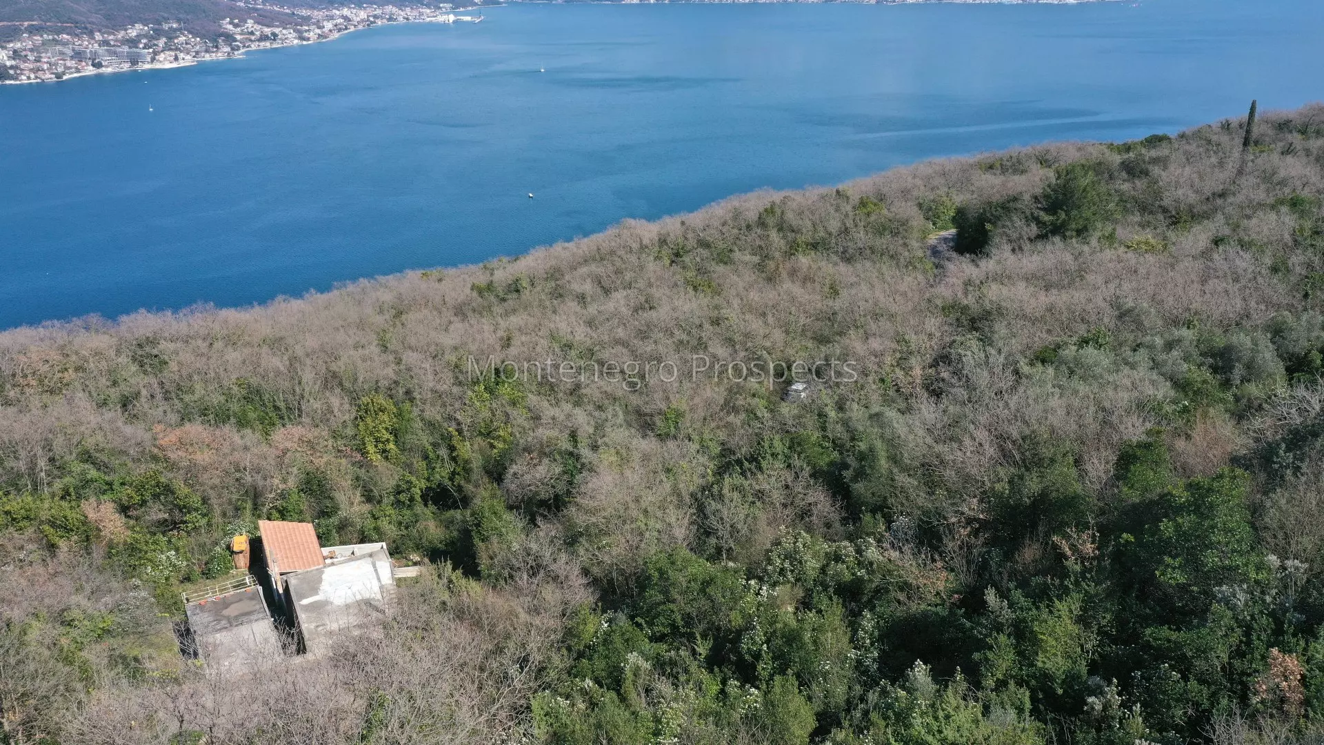 14182 plot in zabrdje 6