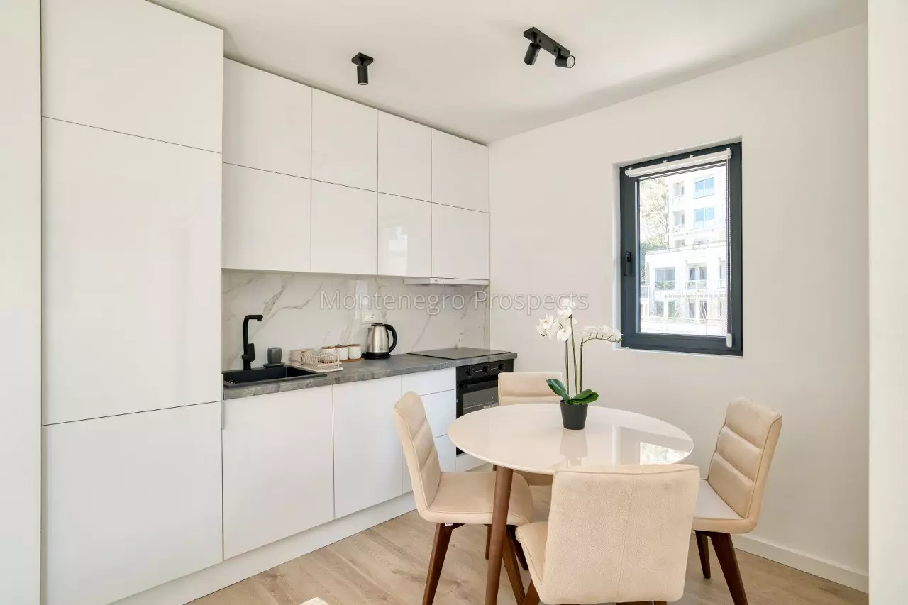 One bedroom apartment for sale 13828 16 1280x853