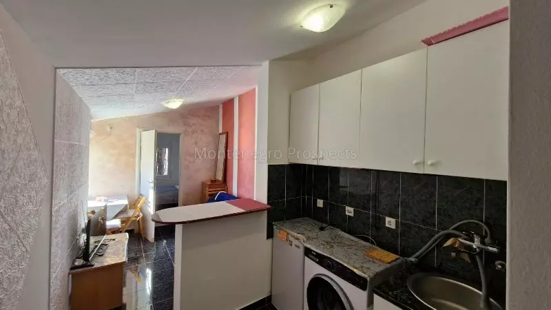 Studio apartment for sale kotor 8