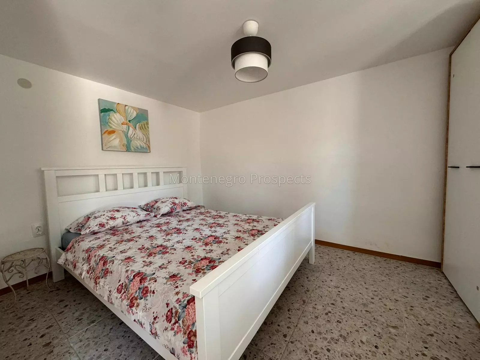 J10221 8