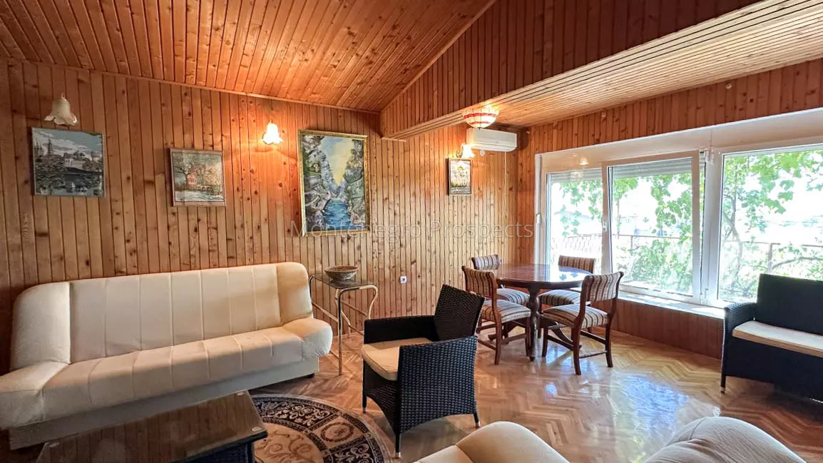 10690 15