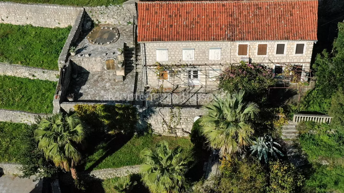 Cahrming stone house for sale perast 33811 of 1 10 1
