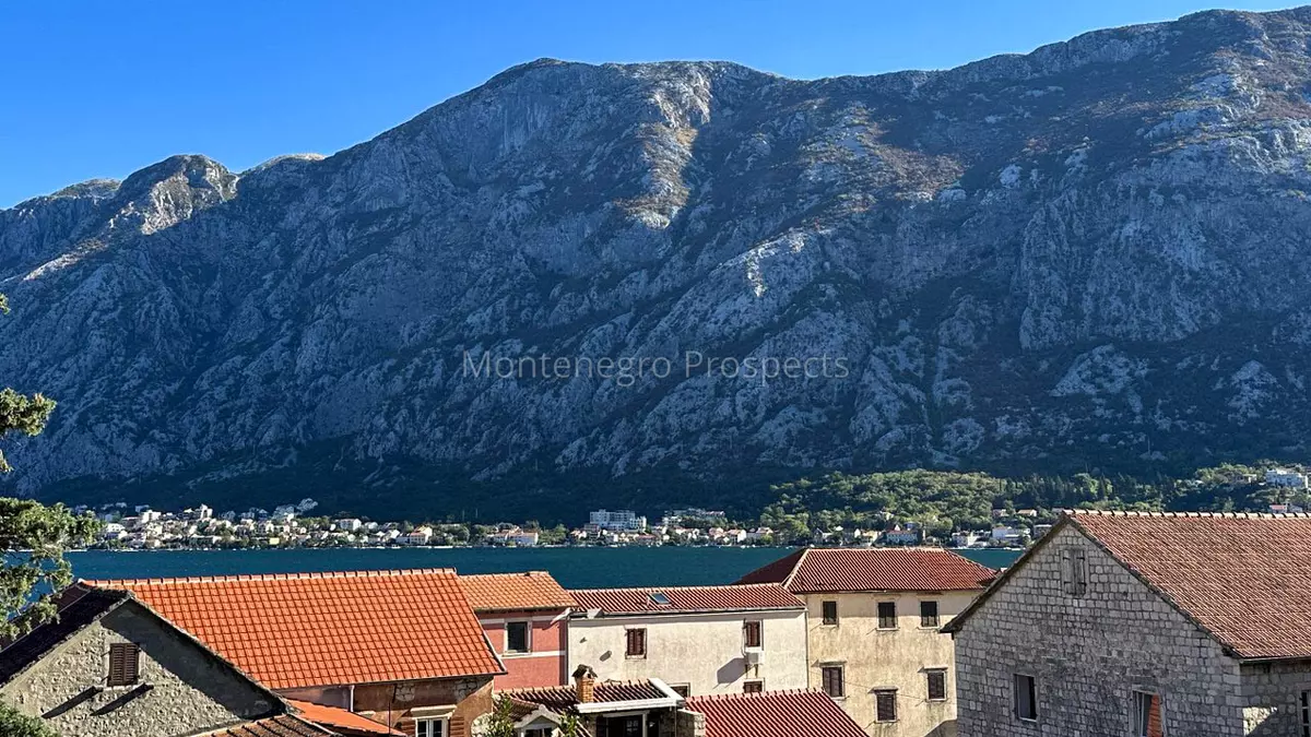 10716 stan na prodaju prcanj kotor 2