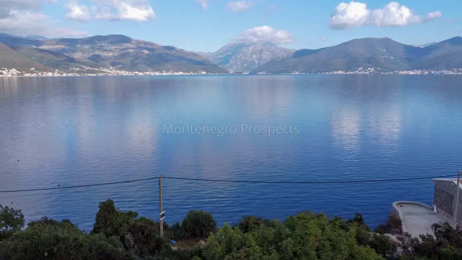 Large plot with planning on the front line to the sea in krasici 14027 2