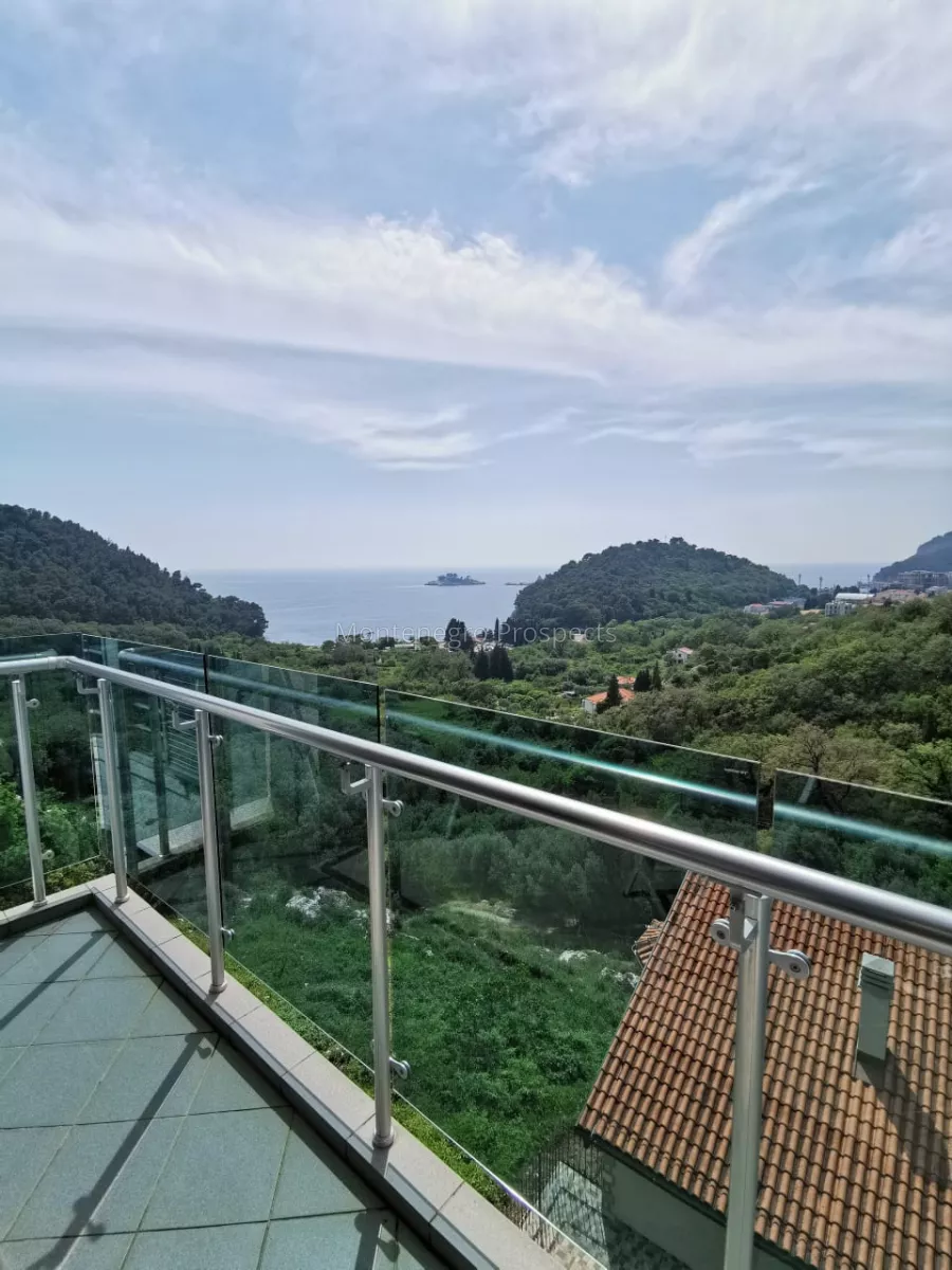 Dvosoban stan sa pogledom na more petrovac 19017 10