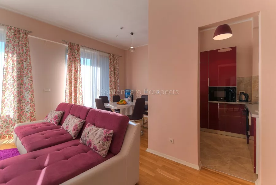 Kvartira s trema spalnjami i vidom na more 12499 4 1195x800