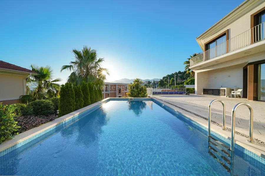 12644 vila tivat 11 1200x800