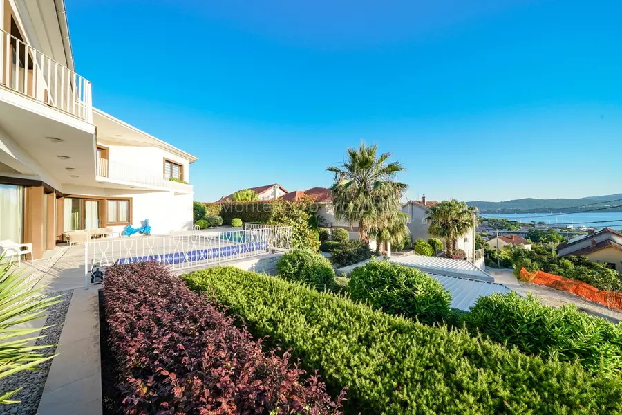 12644 vila tivat 12 1200x800