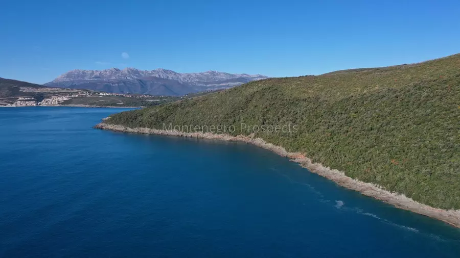 14156 bigova sea front land 5 1280x720