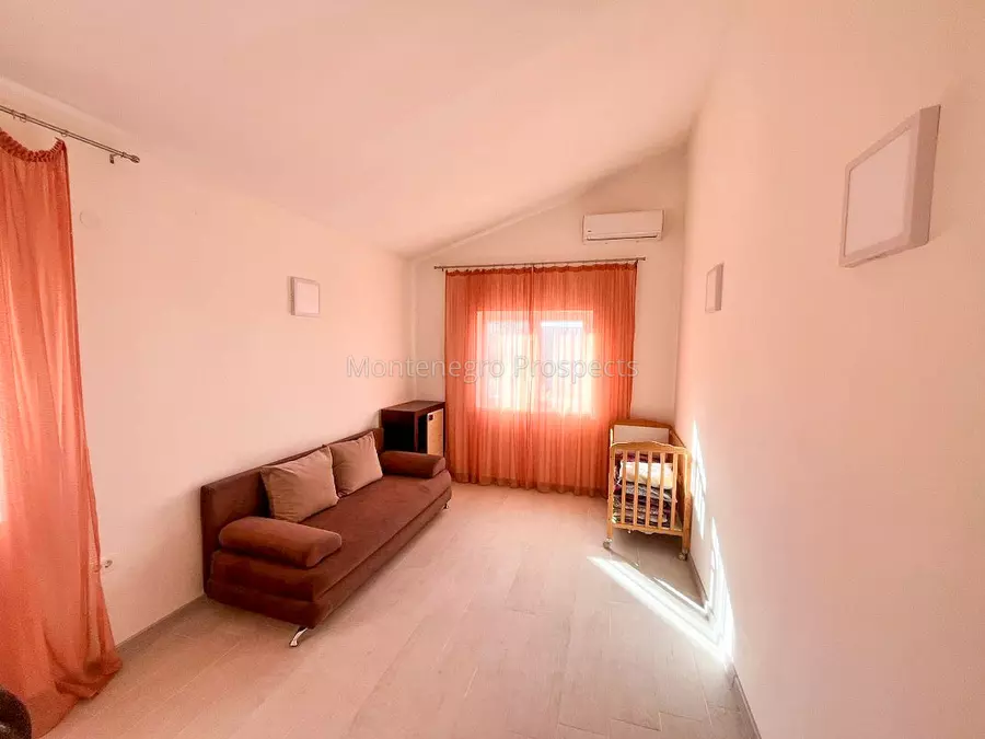 77009 kuca bar bartula 11