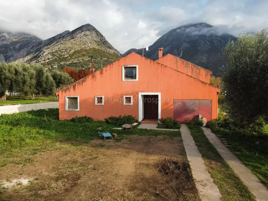 77019 kuca stari bar 9 1067x800