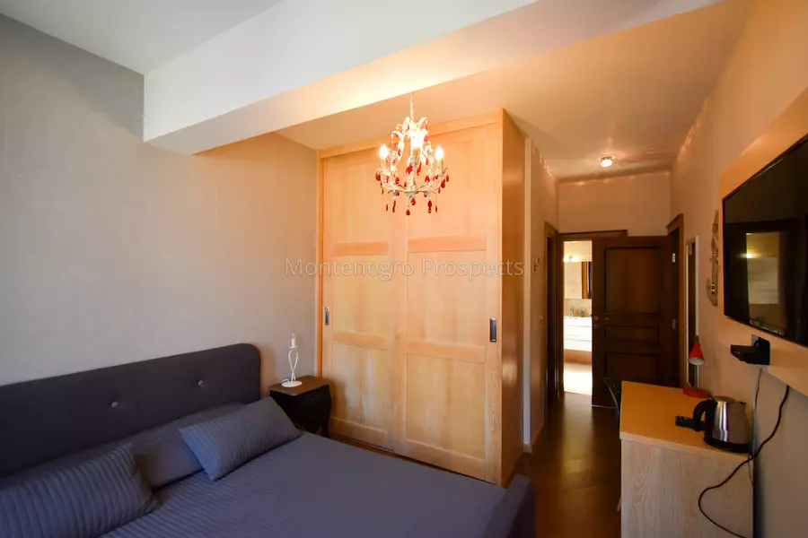 Apartments for sale 13770 19