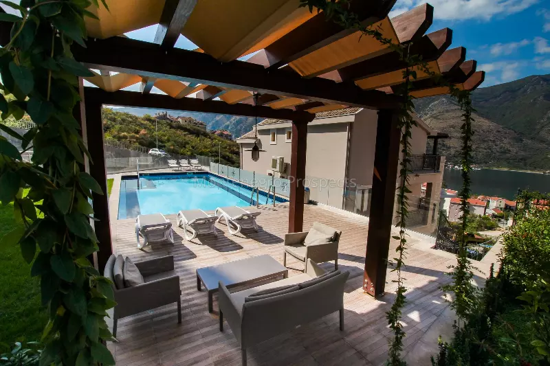 Apartments for sale 13770 2