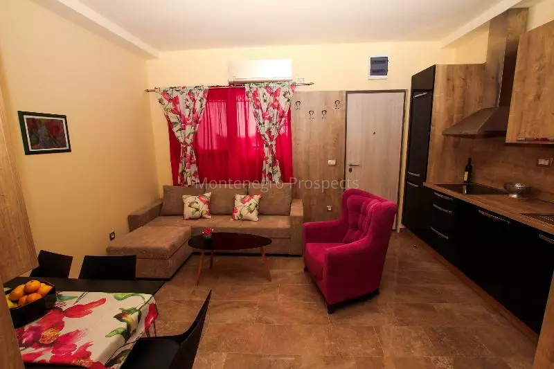 Apartments for sale 13770 3