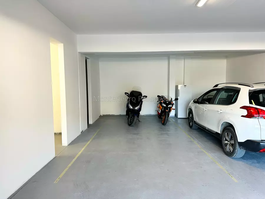 Apartments for sale 13770 34