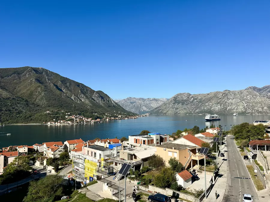 Apartments for sale 13770 37