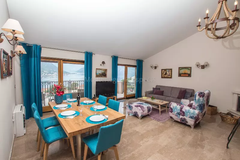 Apartments for sale 13770 4