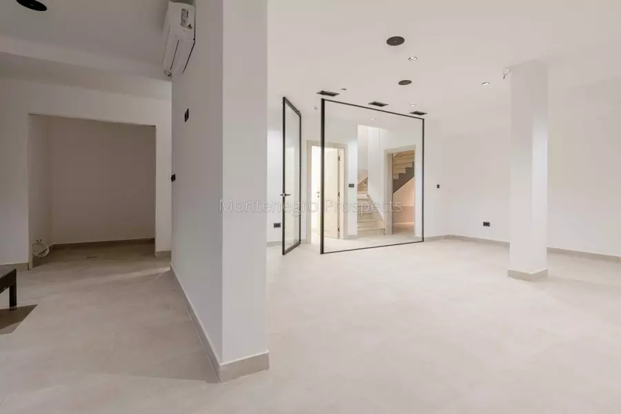 12670 vila kamenovo 16 1200x800
