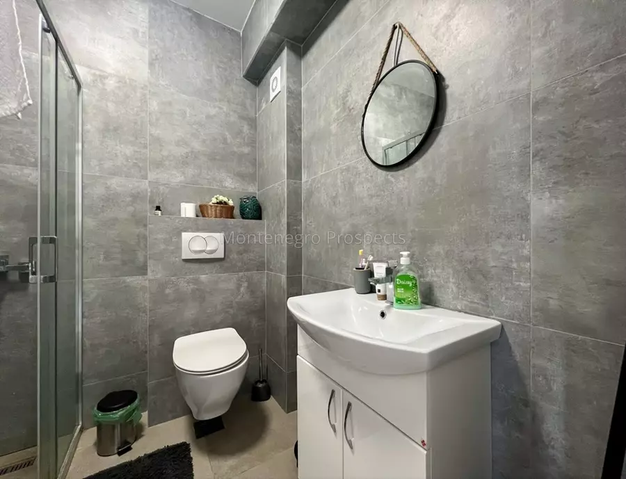 12671 becici apartman 1 1045x800