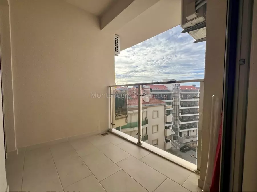 12671 becici apartman 2 1070x800