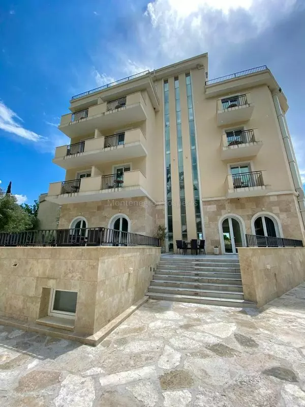 77024 hotel buljarica 3 600x800