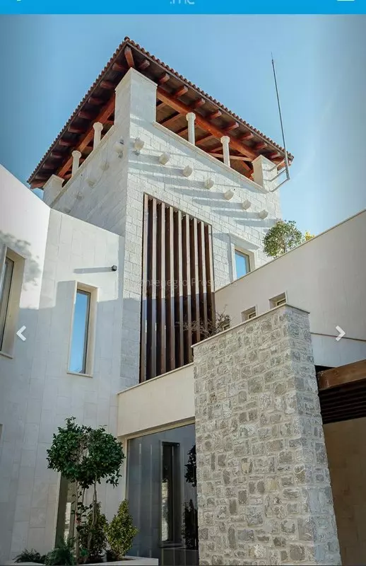 12697 vila lux 23 518x800