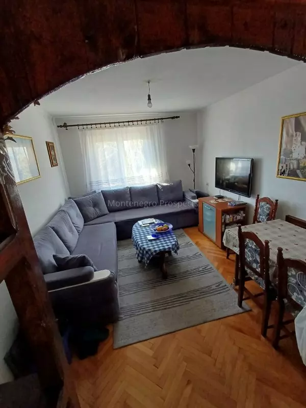 77067 3 soban stan 1 600x800