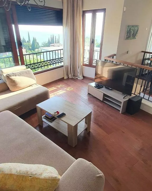77073 villa rezevici 10 640x800