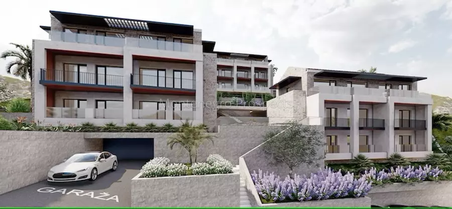 14163 kotor exterior 2