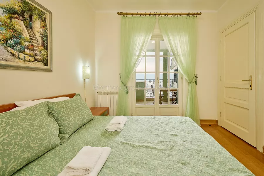 Apartment for sale sveti stefan 18 1575x1050