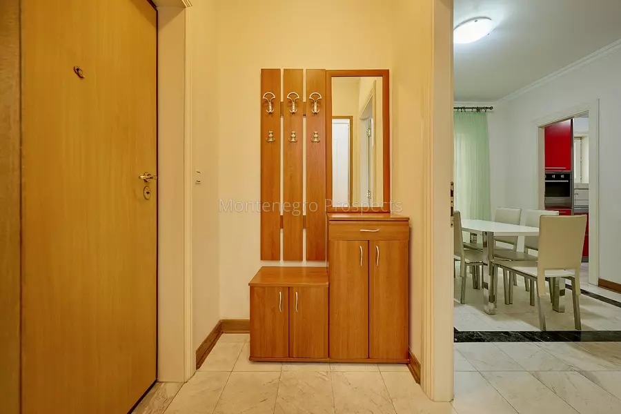 Apartment for sale sveti stefan 1 1575x1050