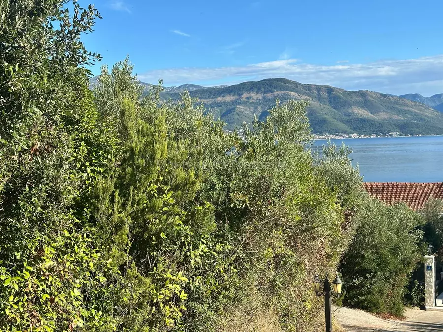 14174 plot in krasici with sea views 3