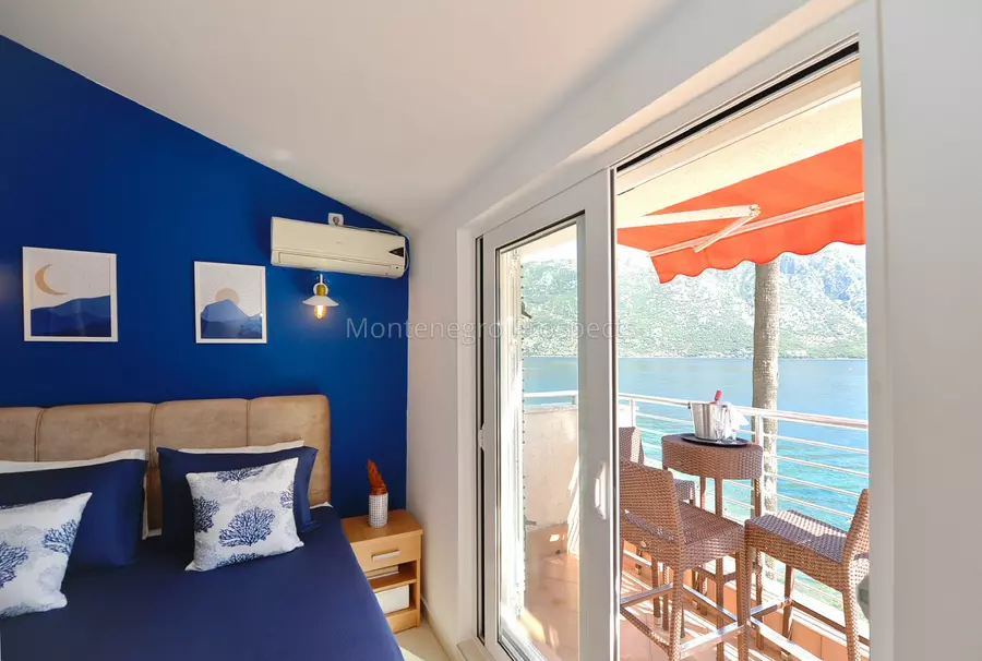 Comfortable two bedroom apartment on the waterfront in stoliv kotor 13829 1