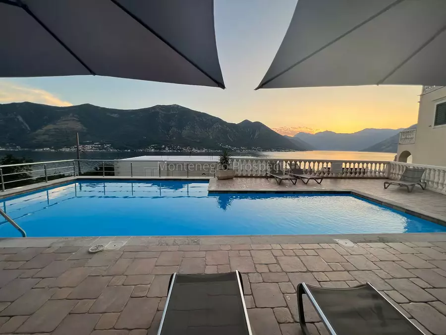 14179 dobrota apartment for sale 2