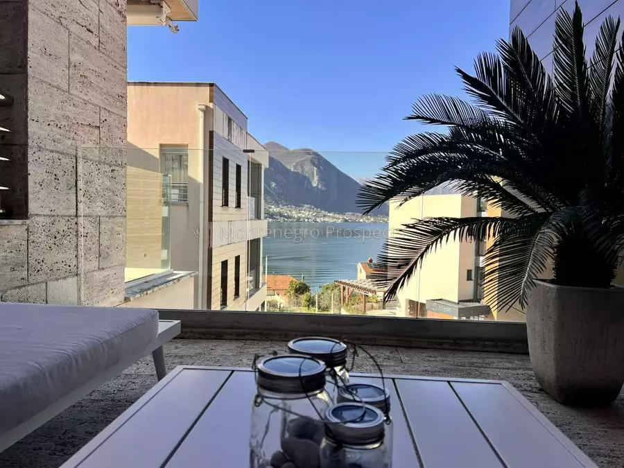 Two bedroom aparment just few minutes from the sea in dobrota kotor bay 13839 20
