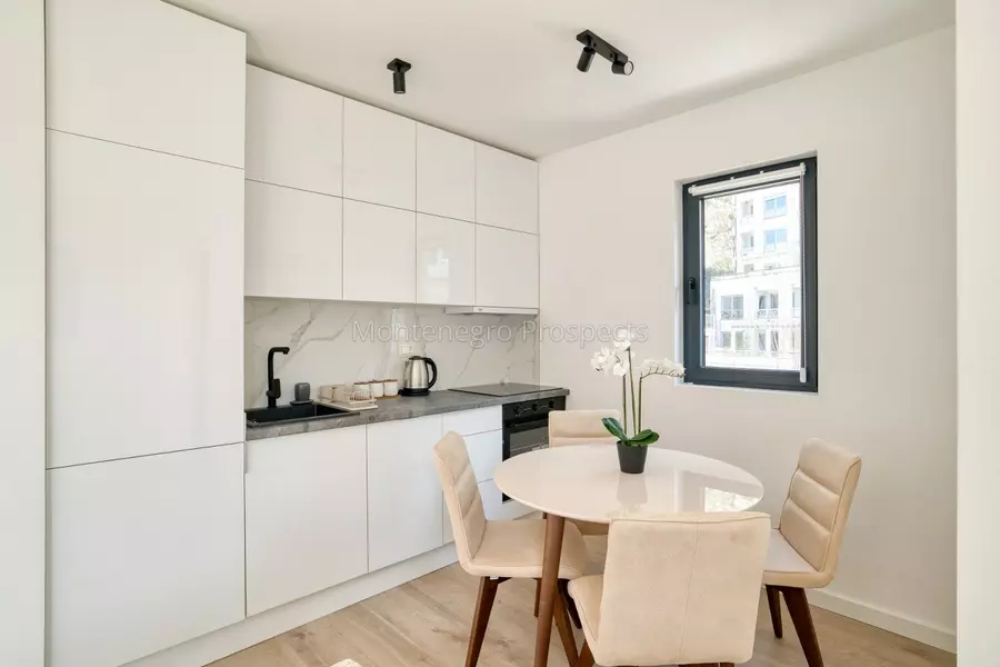 One bedroom apartment for sale 13828 16 1280x853