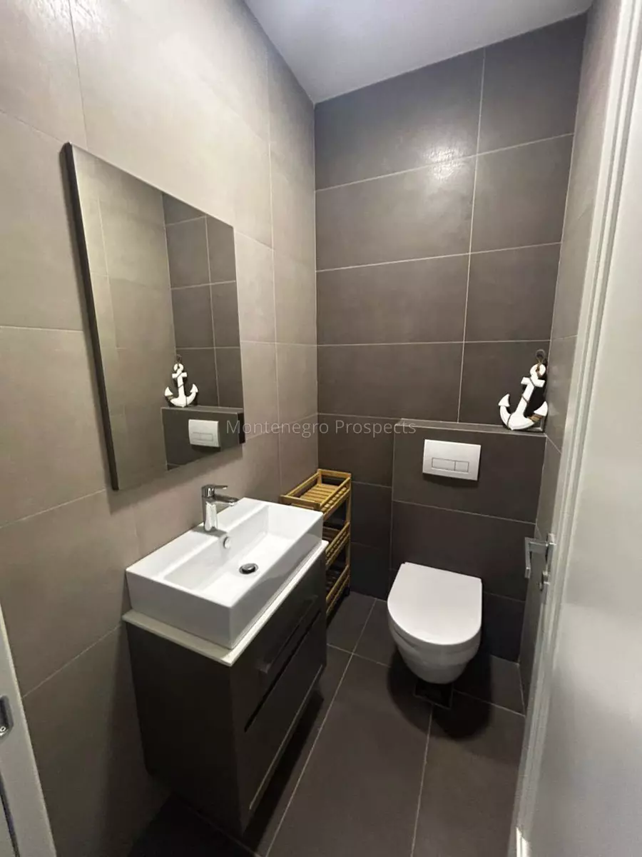 14186 apartment next to porto montenegro 10