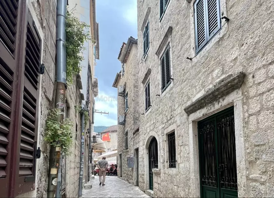 12757 stari grad kotor 9 1110x800