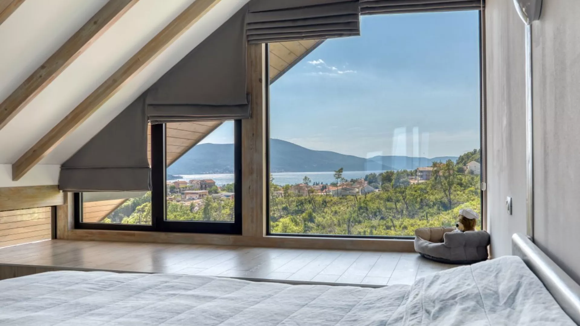 Modern house with a garden tivat 13497 33